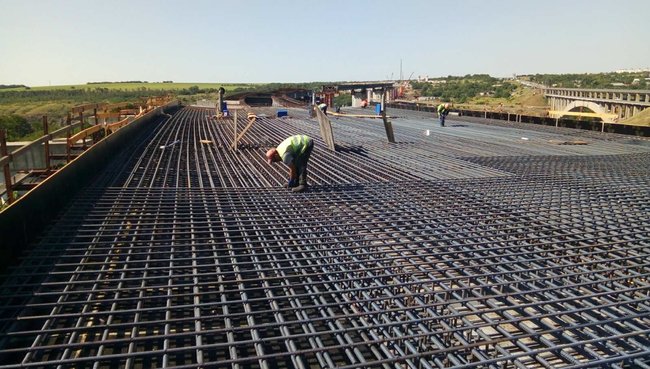 Строительство моста через Днепр начали в Запорожье 13