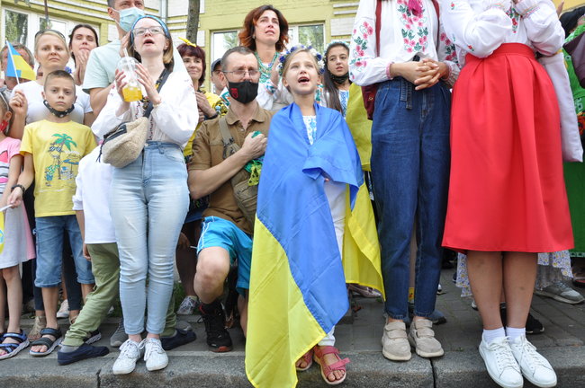 Марш защитников Украины прошел в центре Киева 52