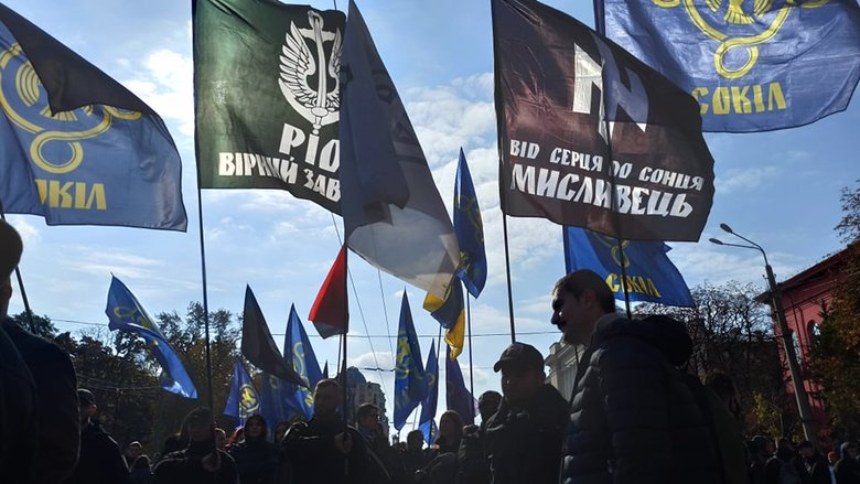 В Киеве прошел марш в честь Дня защитников и защитниц Украины 15
