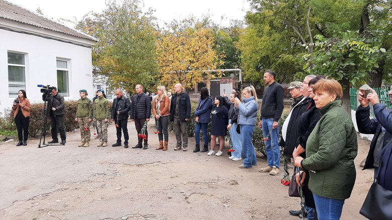 Мемориальные доски двум павшим воинам 36-й ОБрМП открыли в Николаеве 03