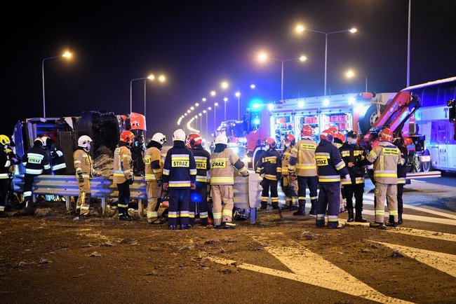Рейсовый автобус Познань-Херсон попал в ДТП в Польше: 6 граждан Украины погибли, еще 35 травмированы 03