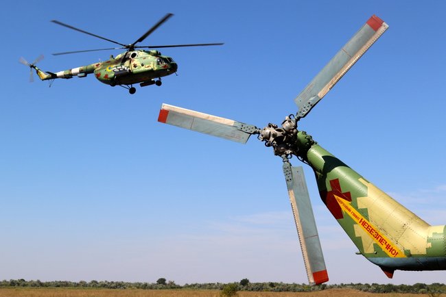Вертолеты морской авиационной бригады провели учебные стрельбы, - ВМС Украины 05