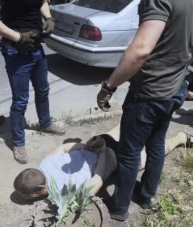 Банда торговцев оружием задержана в Одессе, - СБУ 01