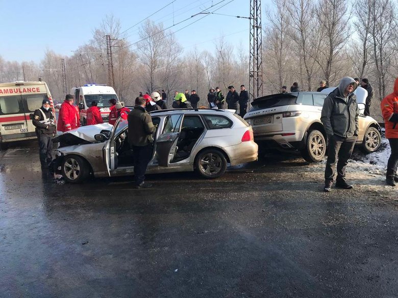 Масштабное ДТП на Закарпатье - пострадало 7 человек, среди которых 3 детей 01