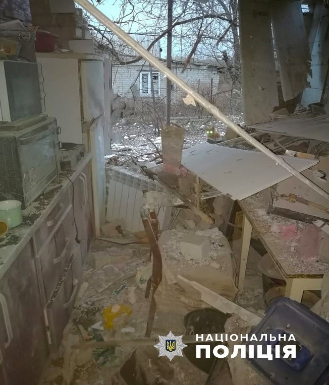 На выходных россияне совершили массированную атаку на Запорожье и область. Разрушены с полсотни объектов инфраструктуры, - ОВА 04