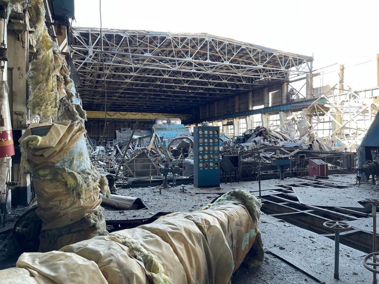 Росія балістичними ракетами Іскандер знищила Кременчуцьку ТЕЦ, яка постачала електроенергію всьому місту 06