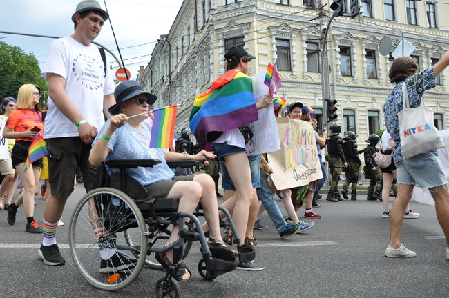 Наша традиция - это свобода!: в Киеве состоялся Марш равенства 63