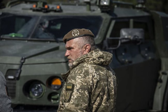 Украинские бронеавтомобили Варта-Новатор начали передавать в боевые бригады ВСУ 07