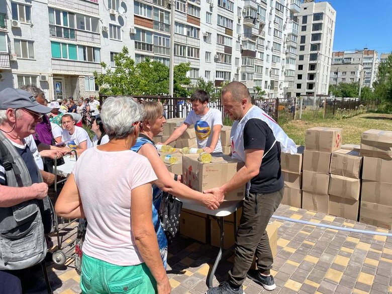17 свердловин для постачання питної води запустили волонтери Фонду Добра та Любові разом з партнерами в Миколаєві 01