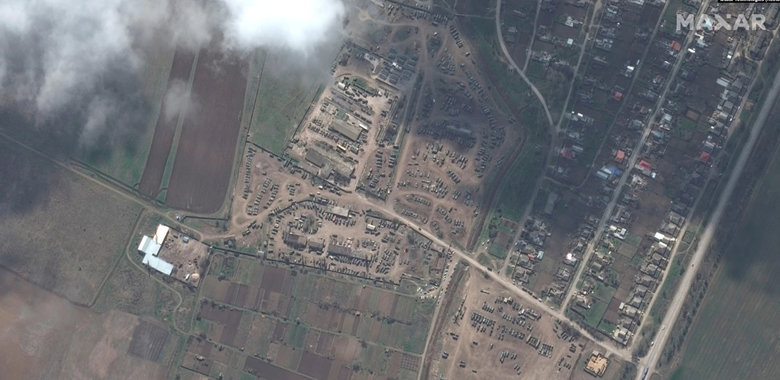 Супутникові знімки бази постачання армії РФ на півночі окупованого Криму 01