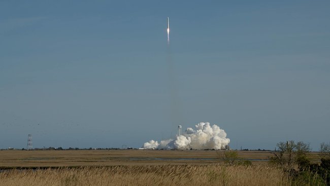Созданная при участии Украины ракета Антарес вывела на орбиту корабль Cygnus с грузом для МКС 08