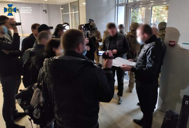 Выборы мэра Одессы: СБУ нашла в офисе Голубова поддельные бюллетени с отметками за Скорика, - СМИ 02