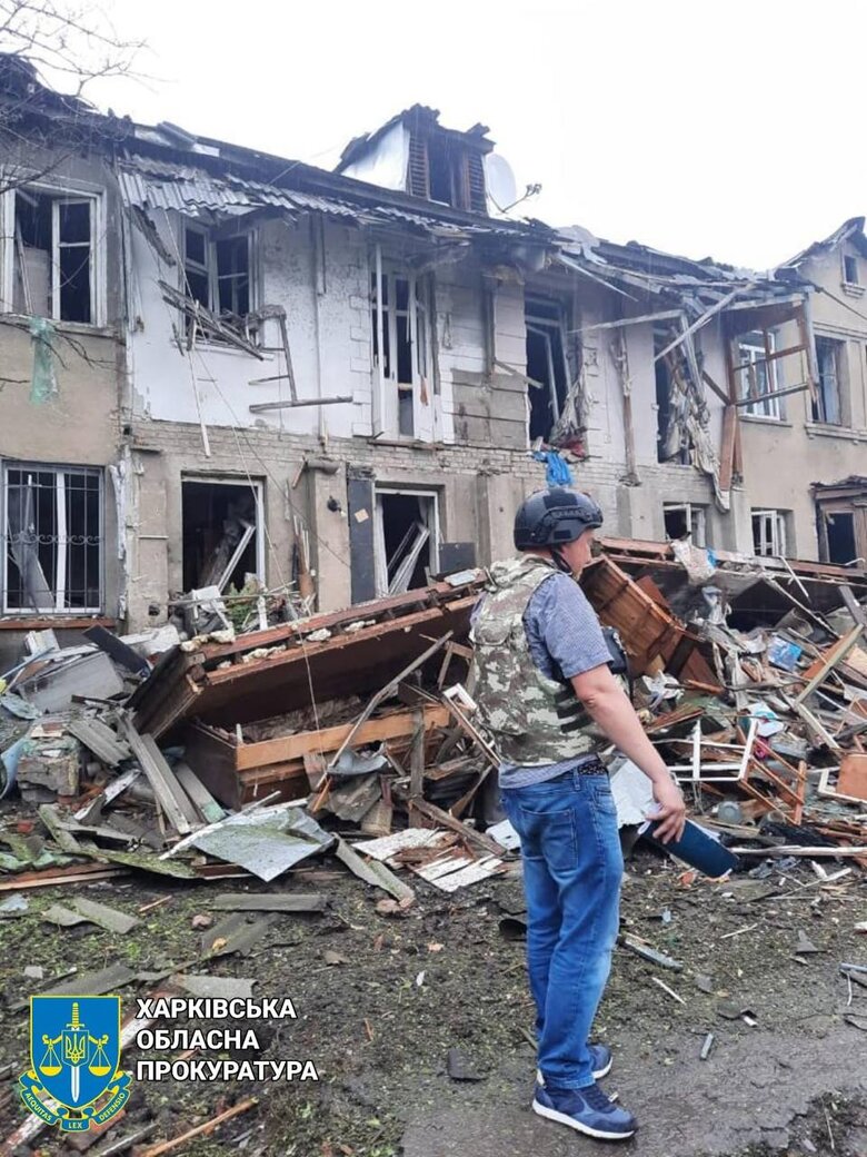 Последствия утреннего обстрела Харькова рашистами: 31 человек получил ранения, в том числе двое детей. 6 гражданских погибли 08