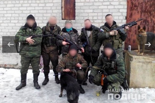 Пособница террористов ДНР Пугачева задержана на блокпосту под Волновахой 03