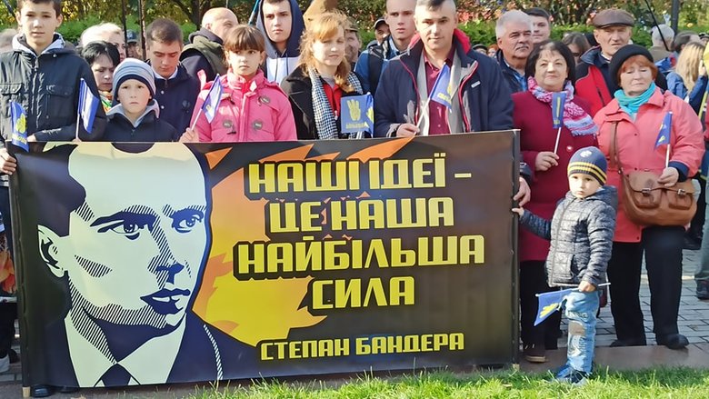 В Киеве прошел марш в честь Дня защитников и защитниц Украины 10