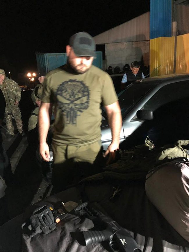 Рейдерский захват элеватора на Харьковщине: в перестрелке ранены 5 человек, задержаны - более 50 01