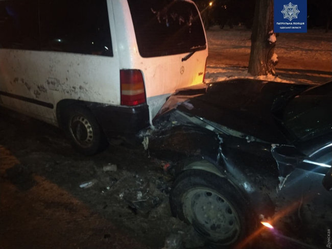 Пяний водій спровокував ДТП в Одесі: розбито сім автомобілів 04
