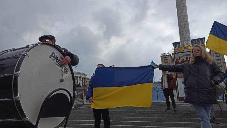 Концерт із закликом закрити небо над Україною відбувся на Майдані Незалежності в Києві 06