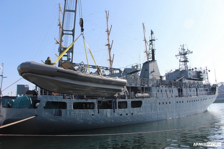 ВМС Украины начали тестирование скоростных лодок, полученных от США 06