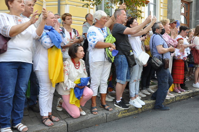Марш защитников Украины прошел в центре Киева 51