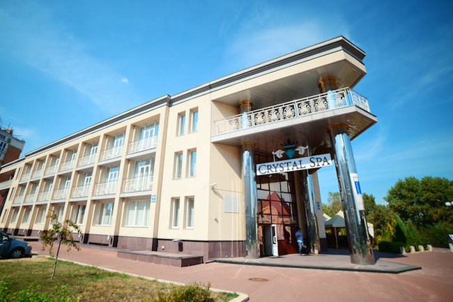 Кому принадлежат самые дорогие гостиницы Украины 29
