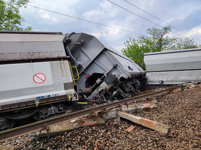 Укрзалізниця повідомила про затримку вагонів Відень-Київ через аварію в Угорщині 01