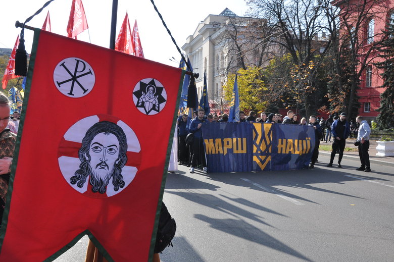В Киеве прошел марш в честь Дня защитников и защитниц Украины 32