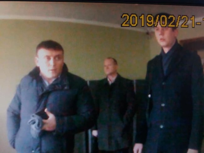У задержанного в Сумах по подозрению в подкупе избирателей при себе был револьвер, - Антон Геращенко 02