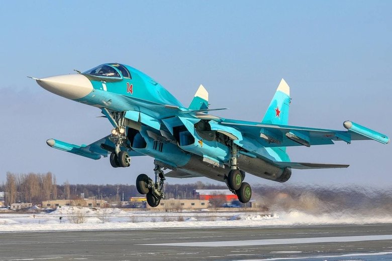 Российская ударная авиация начала маневры у границ с Украиной 09