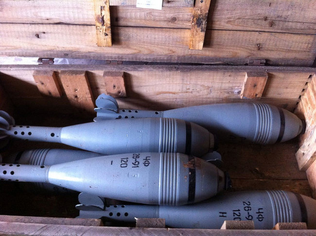 Мины, тротил, снаряды: СБУ выявила на Донетчине два крупных схрона с боеприпасами 02