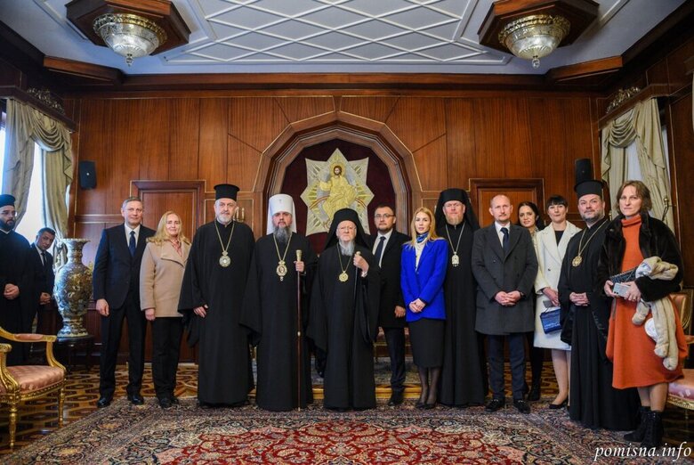 Epiphanius met with Ecumenical Patriarch Bartholomew 01