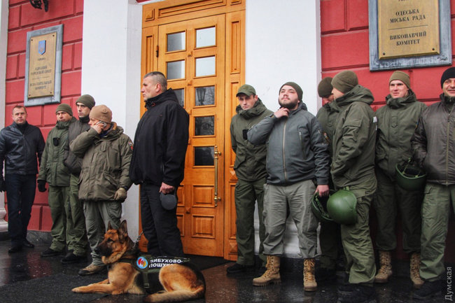 Труханов открыл сессию Одесского горсовета под крики об отставке 05