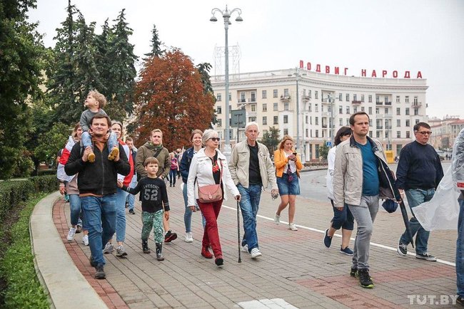 В Минске проходит Марш Новой Беларуси: приехали люди со всей страны 03