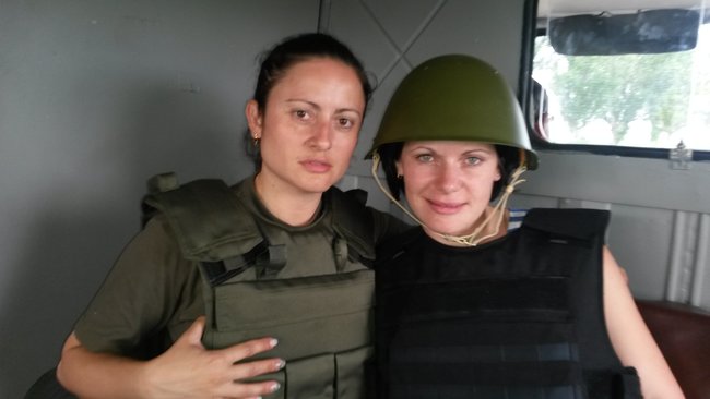 Військова медсестра Тетяна Іваненко: Коли під час обстрілу я надавала допомогу, мене обливали водою, щоб я не зомліла від контузій 18