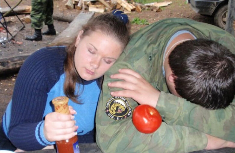 Схемы идентифицировали супругу военного РФ, которая на перехватах СБУ хотела пытать украинских детей 04