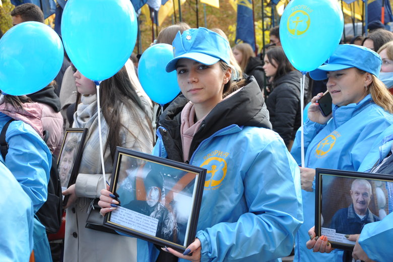 В Киеве прошел марш в честь Дня защитников и защитниц Украины 33