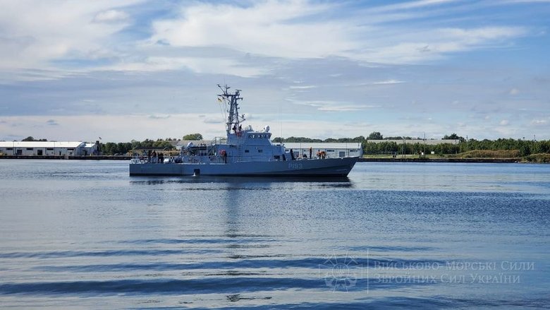 Пятый украинский экипаж патрульного катера типа Айленд проводит практические занятия с Береговой охраной США 01