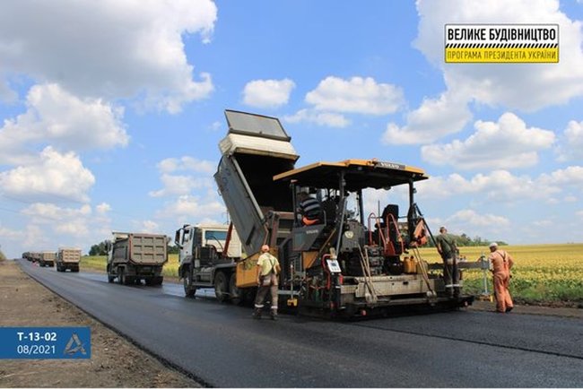 На Донбассе до конца августа отремонтируют 23,4 км дорог в обход оккупированных территорий, - Укравтодор 01