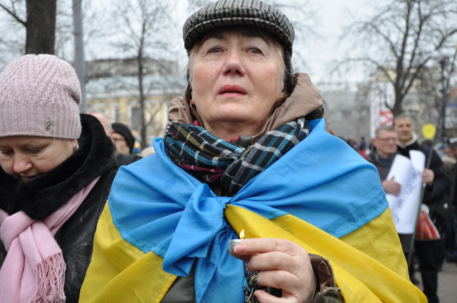 Панихида по Героям Небесной Сотни прошла в центре Киева 36