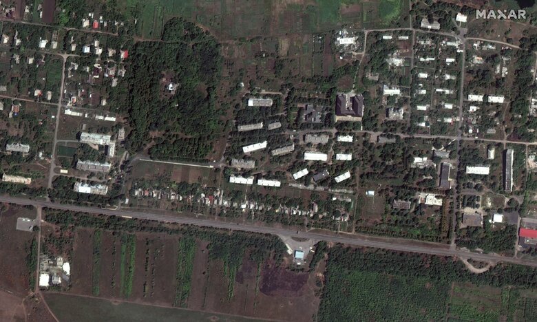 Спутниковые снимки Бахмута летом 2022 года и сейчас 01