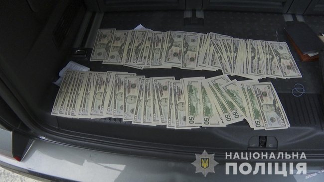 Полиция Крыма совместно с Департаментом уголовного розыска НПУ перекрыли международный канал поставки фальшивых долларов 03