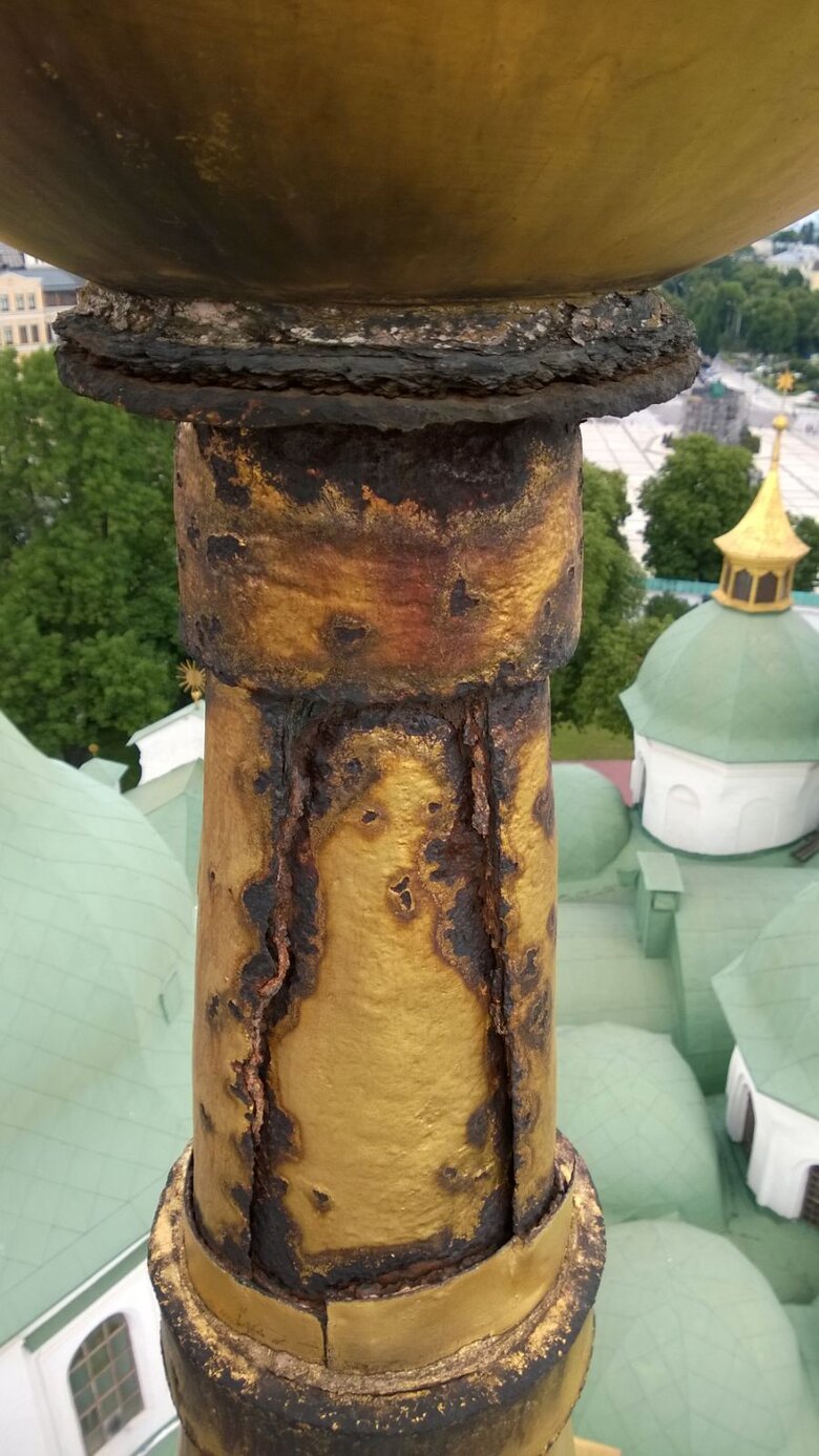 Софія Київська замовила реставрацію покрівлі та позолоту куполів за 79 мільйонів 01