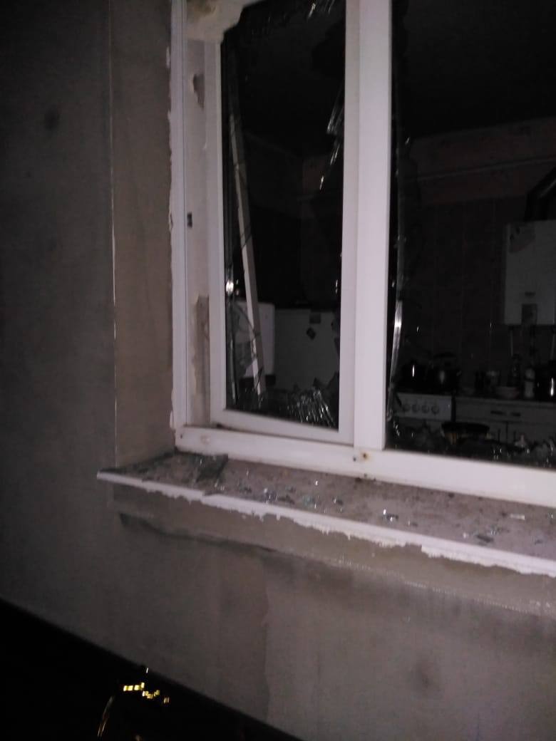 Наслідки нічного обстрілу Запоріжжя: пошкоджень та руйнувань зазнали будинки одного з приватних секторів міста 08