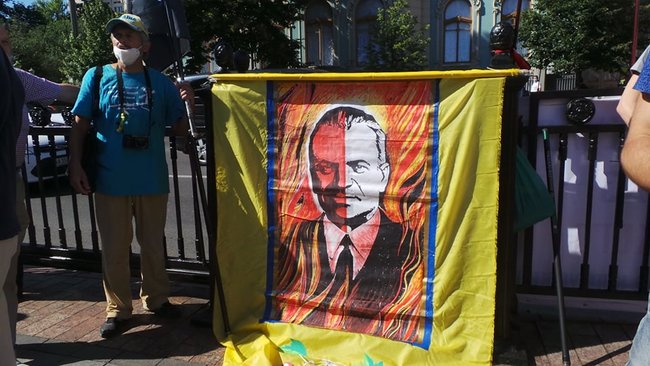 Мова або смерть: під Радою відбувається мітинг на підтримку української мови 37