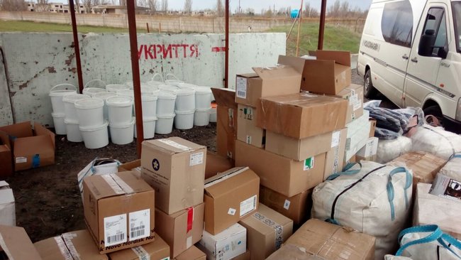 На КПВВ Марїнка вилучено товарів на 1 млн грн, які намагалися вивезти на окуповані території 04