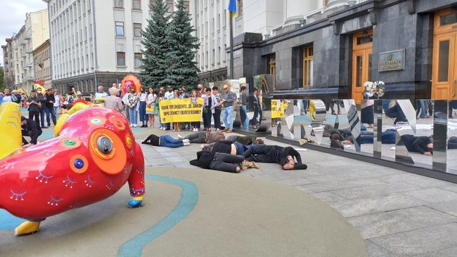 Жизнь заложников Кремля - не игрушки, - акция в поддержку украинских политзаключенных в РФ прошла под ОП 07