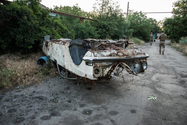 Заросшие руины, сожженный транспорт и заминированный пляж: село-призрак Широкино на 6-й год российско-украинской войны 11