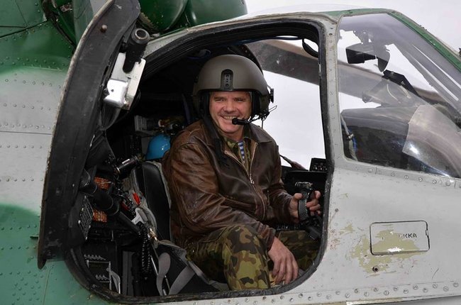 Генерал Назаров знал, что сепаратисты готовы сбивать все самолеты, которые будут заходить на посадку в Луганск 05