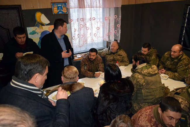 Посли Латвії та Естонії відвідали позиції українських військових на передньому краї в зоні ООС 02