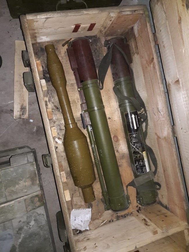 Три схованки з боєприпасами виявлені на Луганщині, - СБУ 10